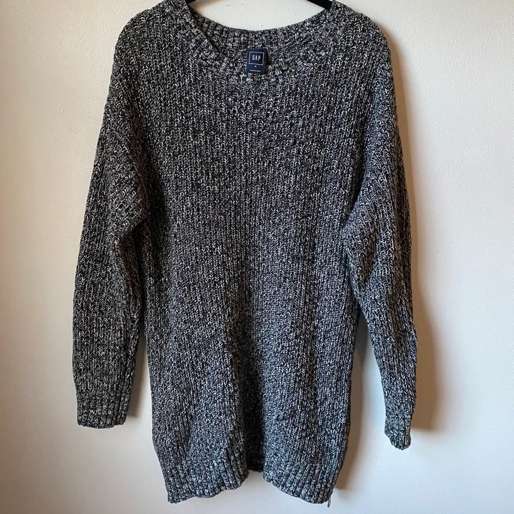Dark Gray and White Speckled Knit Sweater - GAP